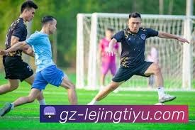 佛山小西甲足球赛成功闭幕 万人欢庆足球盛事
